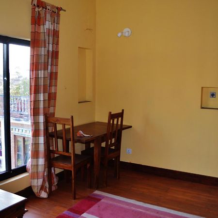 Hotel Swiss Dakshinkali Стая снимка